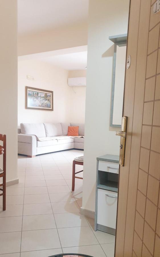 Ioanian Blue Apartament Химар Екстериор снимка
