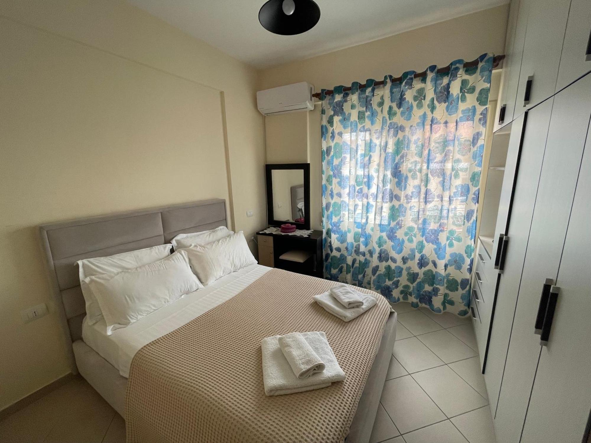 Ioanian Blue Apartament Химар Екстериор снимка