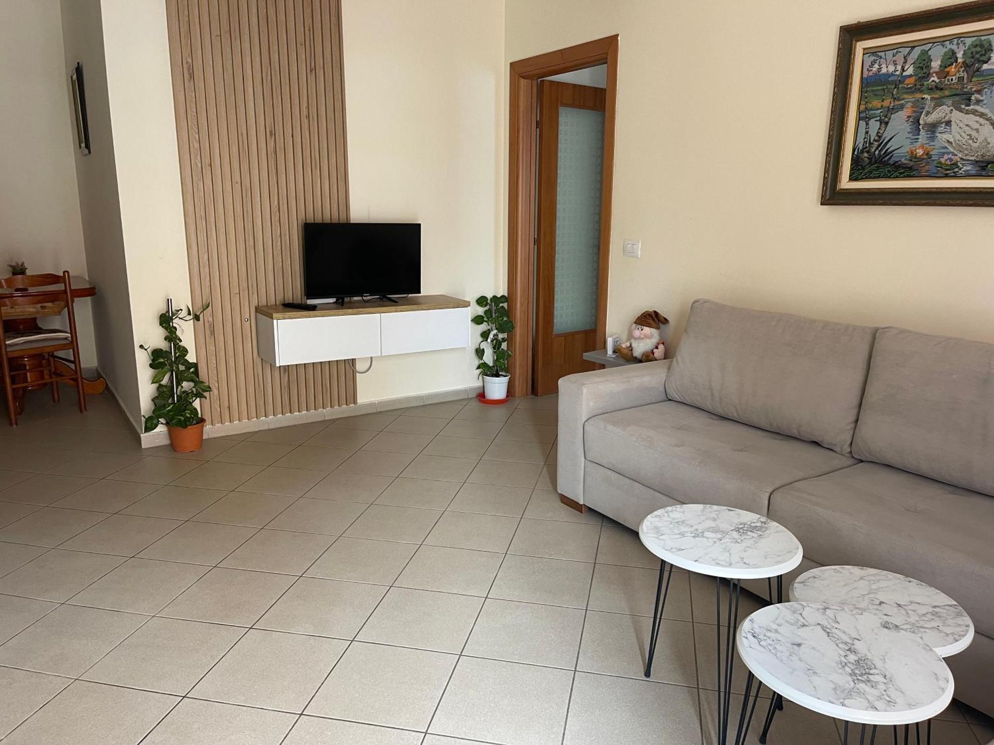 Ioanian Blue Apartament Химар Екстериор снимка